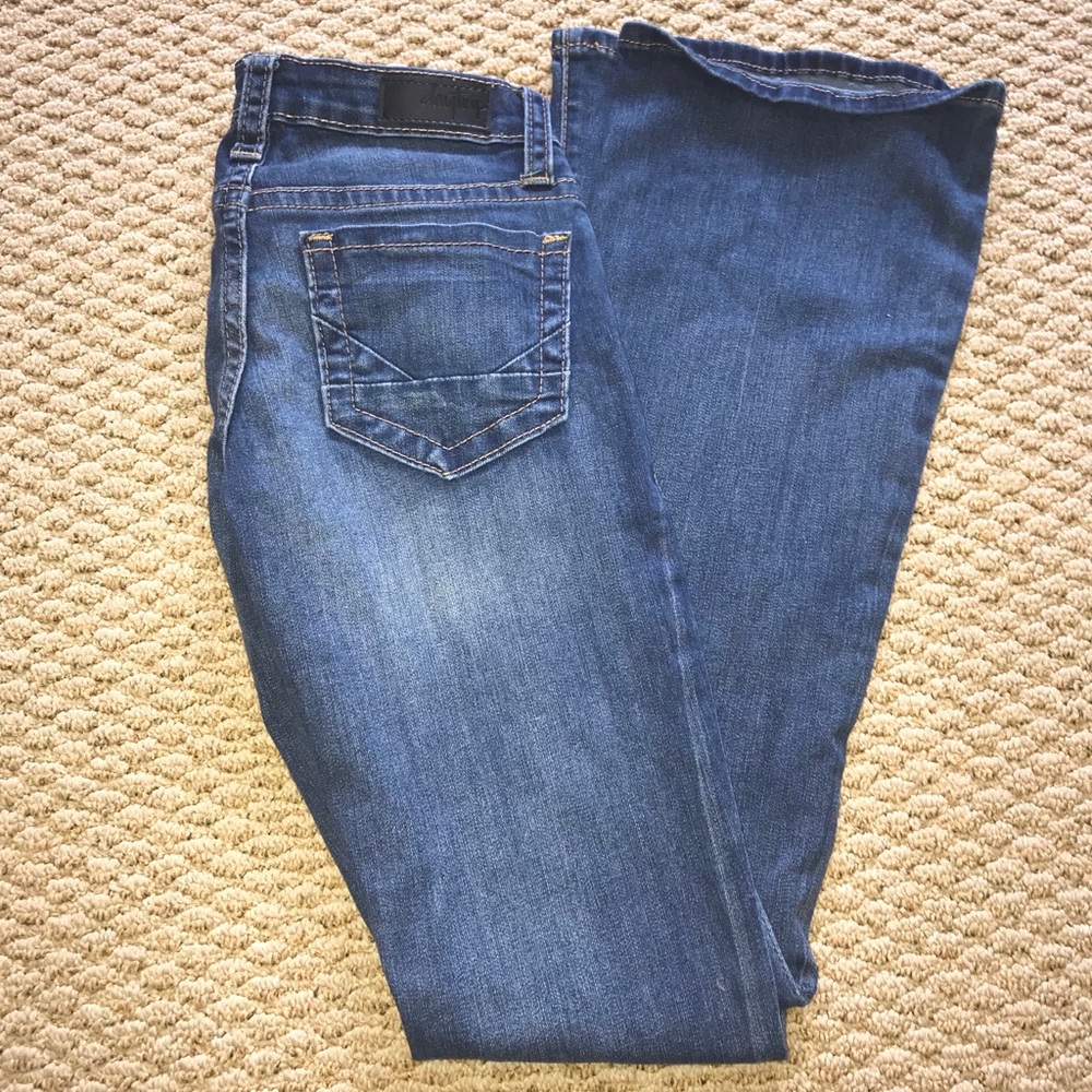 Day trip flare jeans